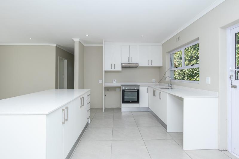 4 Bedroom Property for Sale in Tokai Western Cape